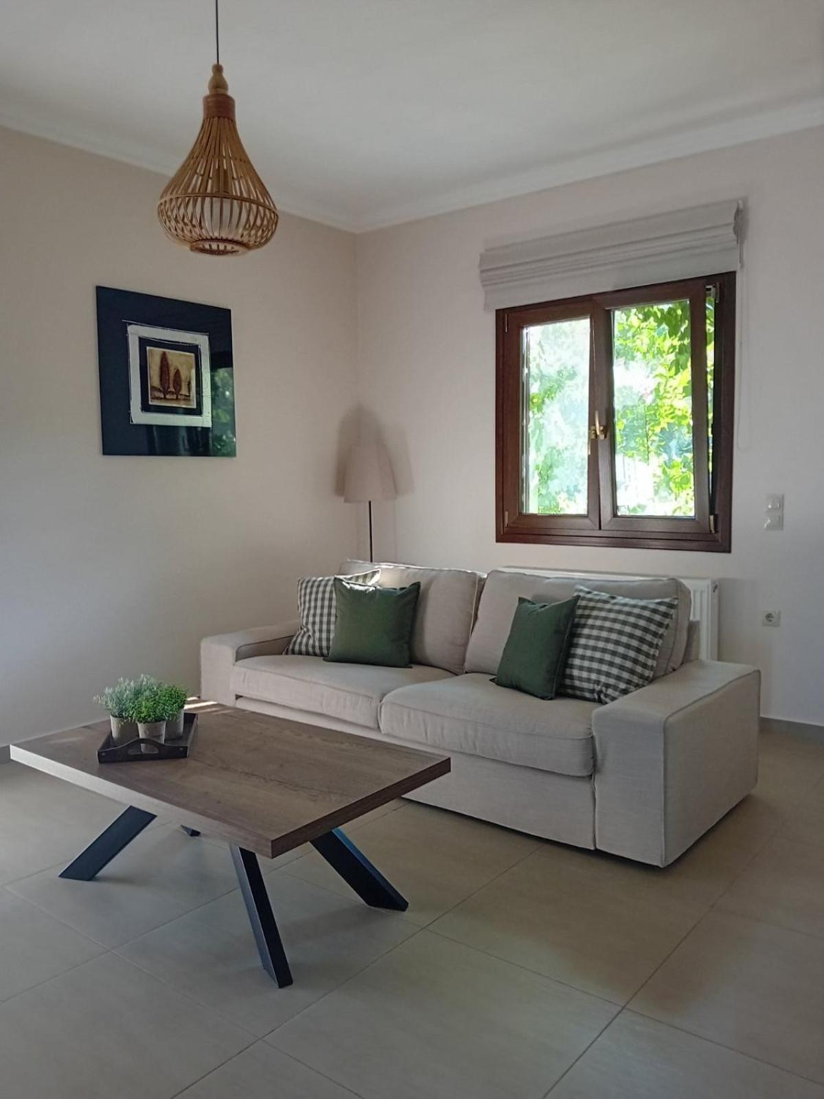 Villa Serenity Agia Marina  المظهر الخارجي الصورة