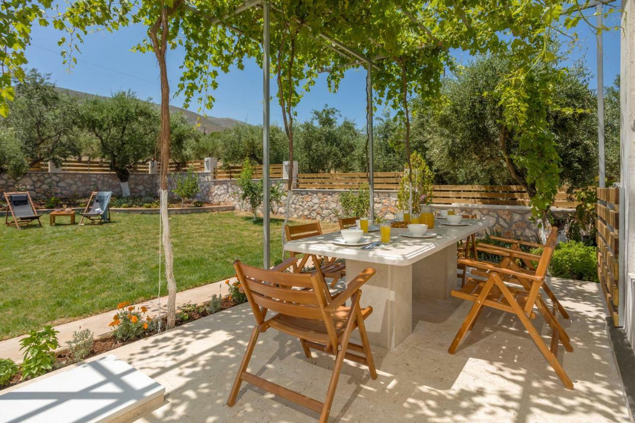 Villa Serenity Agia Marina  المظهر الخارجي الصورة